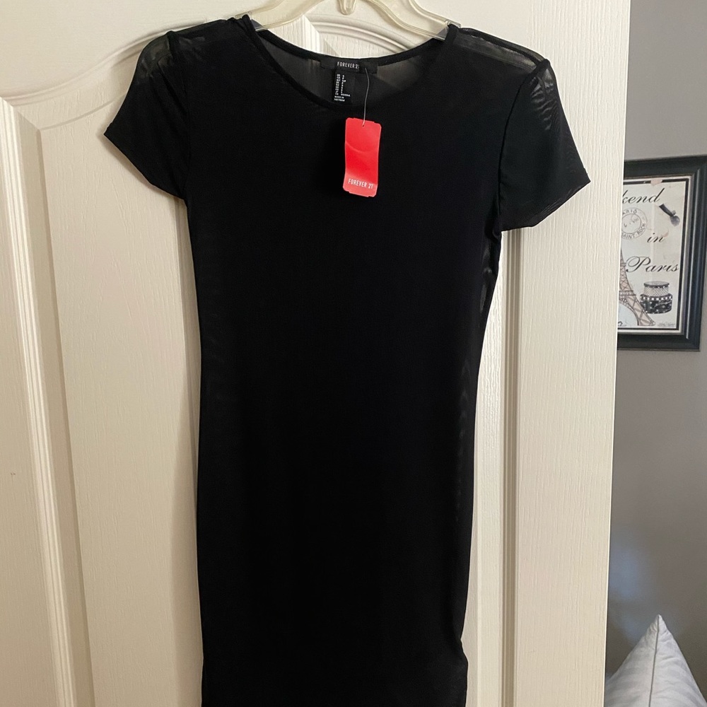 Forever 21 Mesh Top Size: S New with Tags